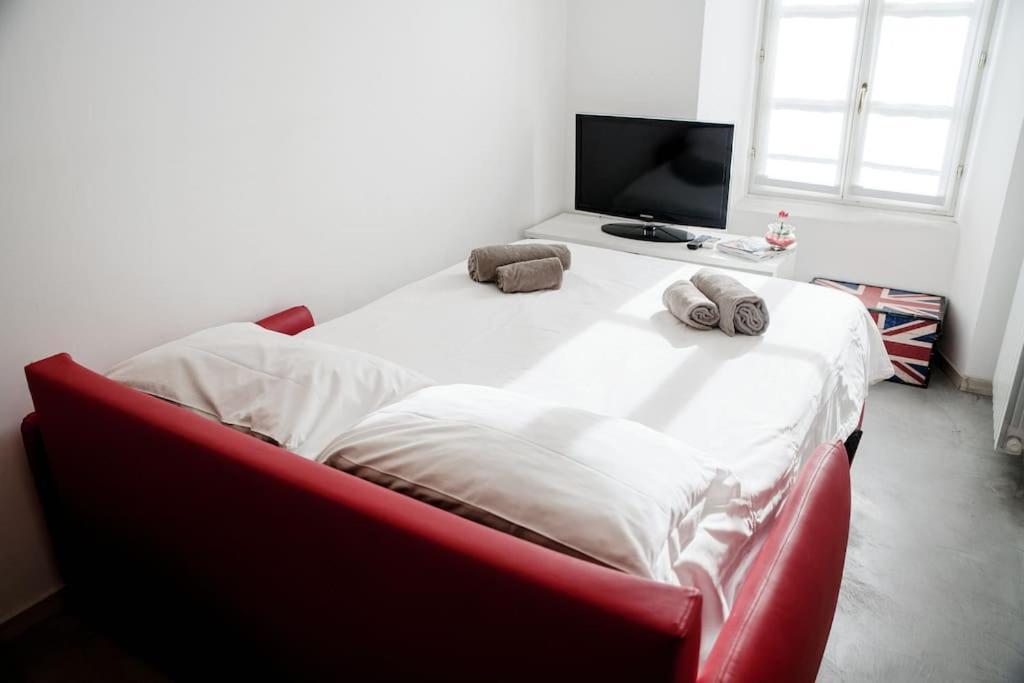 Be Happy - The House Of Travelers Appartement Como Buitenkant foto