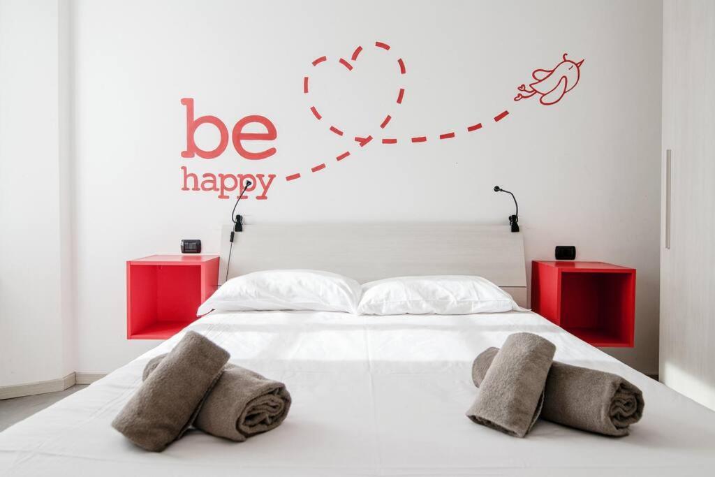 Be Happy - The House Of Travelers Appartement Como Buitenkant foto