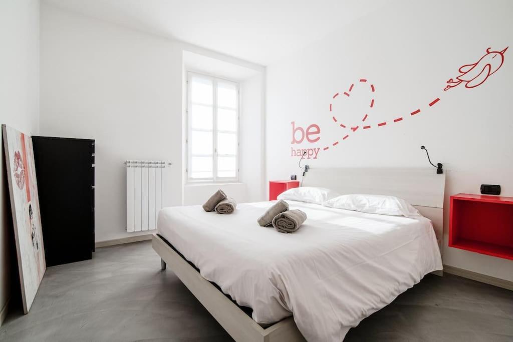 Be Happy - The House Of Travelers Appartement Como Buitenkant foto